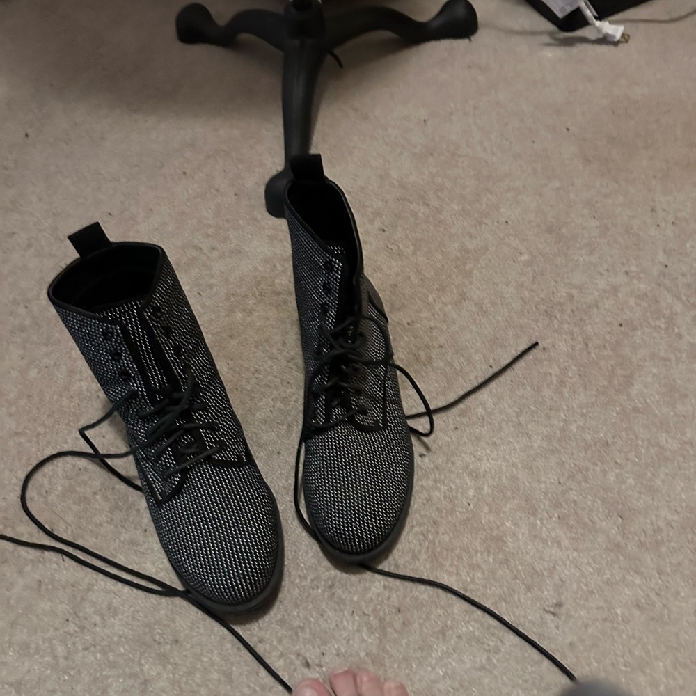 Stylish Black Women's Boots